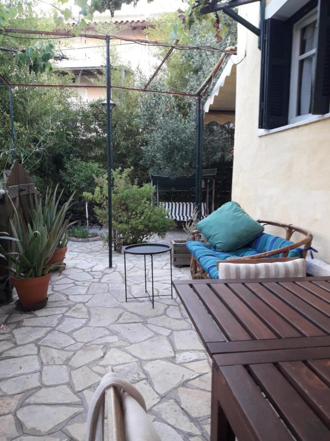 Garden House In Corfu *